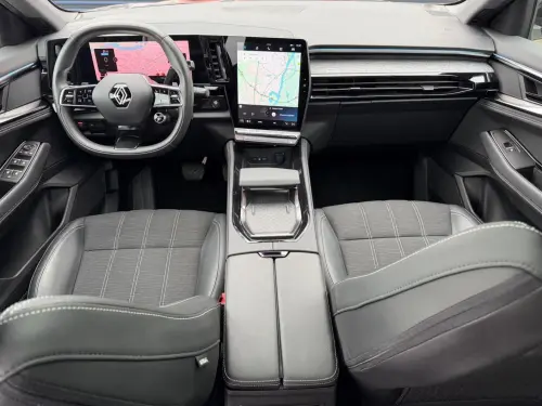 Renault Austral E-Tech hybrid 200 Techno - Photo 11