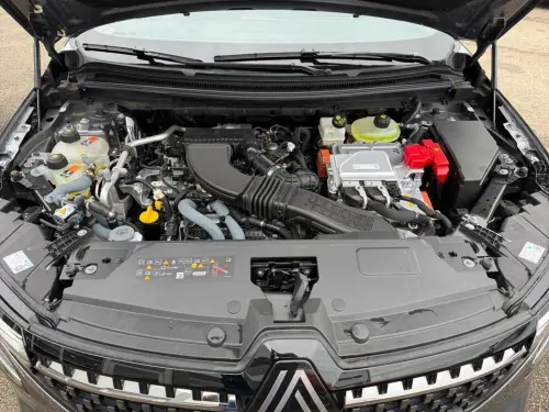 Renault Austral E-Tech hybrid 200 Techno - Photo 19