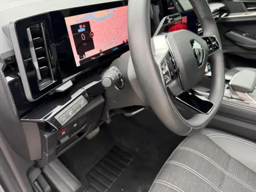 Renault Austral E-Tech hybrid 200 Techno - Photo 22