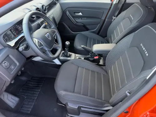 Dacia Duster TCe 130 4x2 Journey - Photo 9