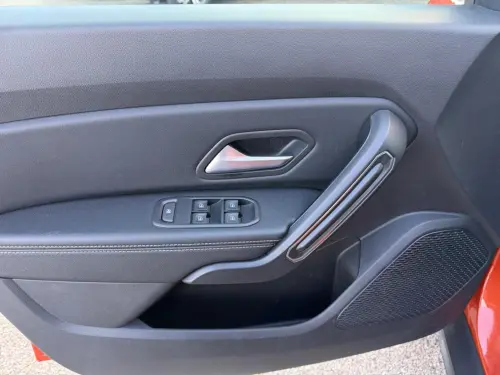 Dacia Duster TCe 130 4x2 Journey - Photo 10