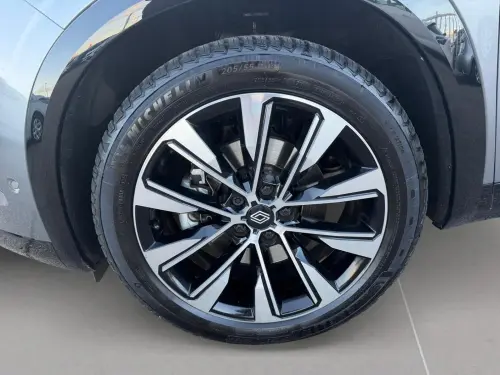 Renault Austral E-Tech hybrid 200 Techno - Photo 8