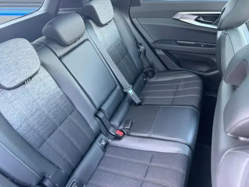 Renault Austral E-Tech hybrid 200 Techno - Photo 17