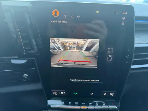 Renault Austral E-Tech hybrid 200 Techno - Photo 20