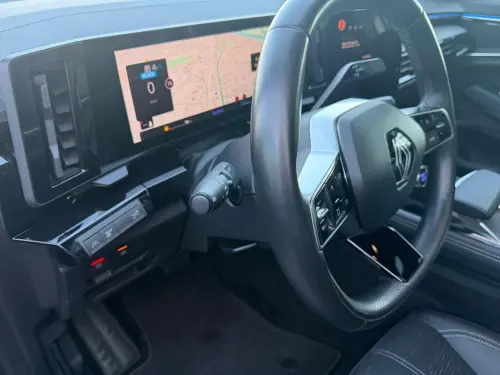 Renault Austral E-Tech hybrid 200 Techno - Photo 22