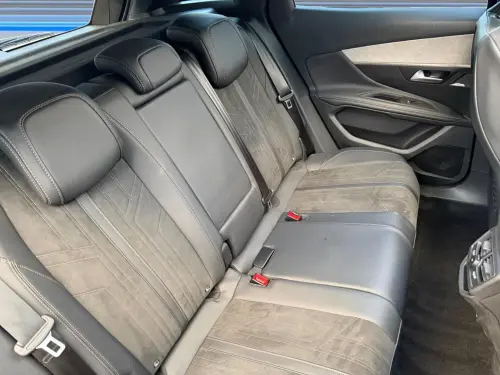 Peugeot 3008 Puretech 130ch S&S EAT8 GT Pack - Photo 17