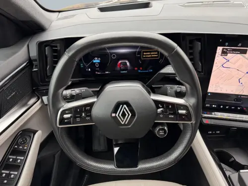 Renault Espace Espace E-Tech hybrid 200 Iconic - Photo 12