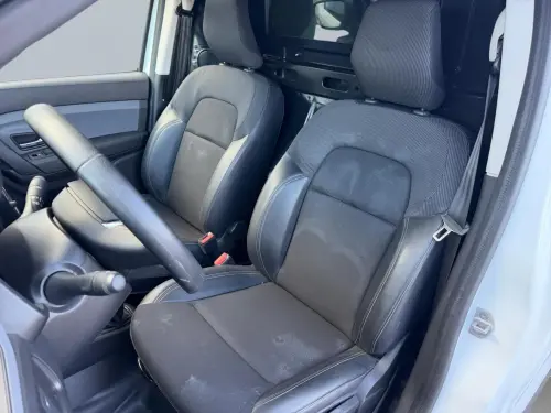 Renault Kangoo BLUE DCI 95 - 22 CONFORT - Photo 15