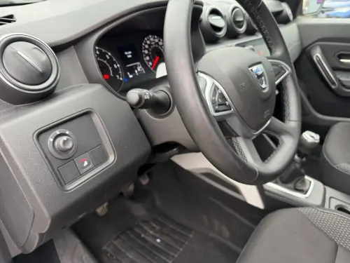 Dacia Duster Blue dCi 115 4x2 Prestige - Photo 22