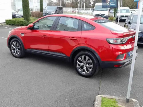 Renault Arkana E-Tech 145 - 23 Evolution - Photo 2