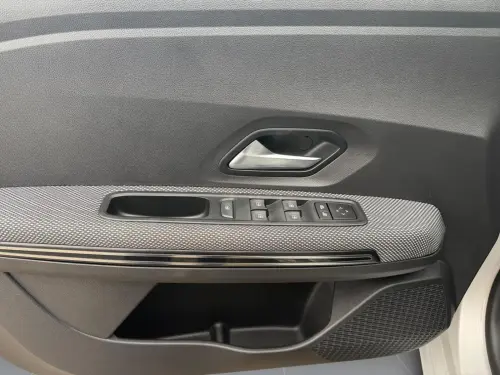 Dacia Jogger ECO-G 100 7 places SL Extreme + - Photo 10