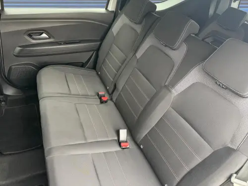 Dacia Jogger ECO-G 100 7 places SL Extreme + - Photo 15