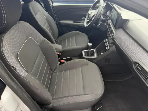 Dacia Jogger ECO-G 100 7 places SL Extreme + - Photo 16