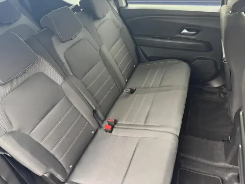 Dacia Jogger ECO-G 100 7 places SL Extreme + - Photo 17