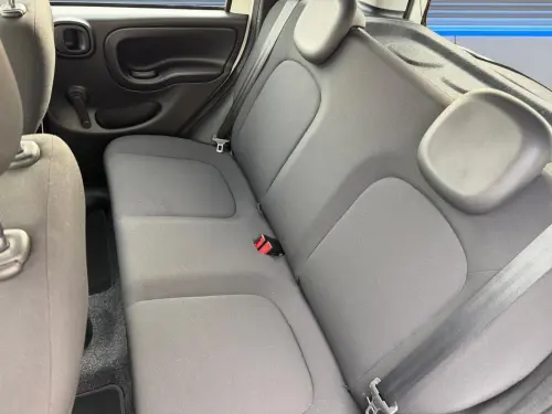 Fiat Panda 1.2 69 ch S/S City Cross - Photo 15