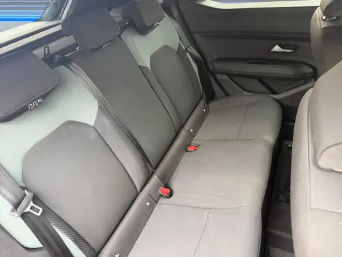 Dacia Duster Hybrid 140 Extreme - Photo 17