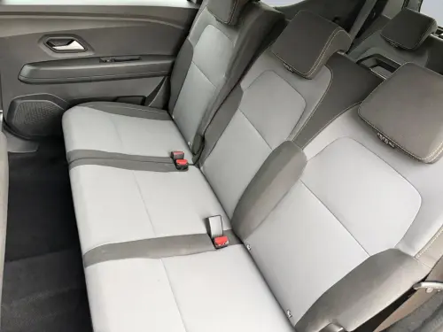 Dacia Jogger ECO-G 100 7 places GSR2 Extreme + - Photo 15
