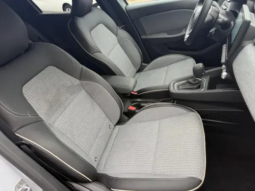 Renault Clio Clio E-Tech full hybrid 145 ch GSR2 Techno - Photo 23