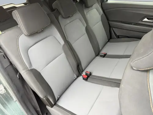 Dacia Jogger Hybrid 140 7 places GSR2 Extreme - Photo 17