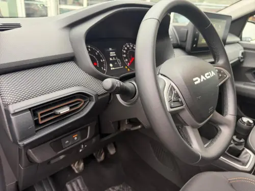 Dacia Sandero ECO-G 100 GSR2 Stepway Expression - Photo 22