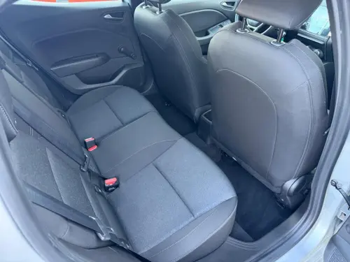 Renault Clio Clio TCe 90 Equilibre - Photo 24