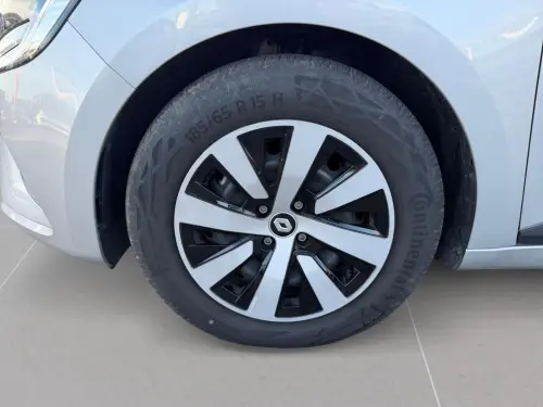 Renault Clio Clio TCe 90 Equilibre - Photo 8