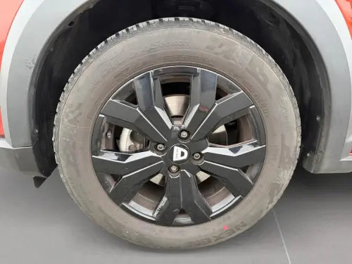 Dacia Jogger ECO-G 100 7 places SL Extreme + - Photo 8