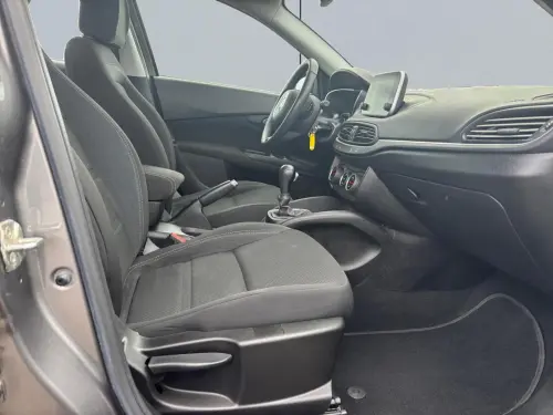 Fiat Tipo Tipo 5 Portes 1.6 MultiJet 120 ch S&S DCT Easy - Photo 16