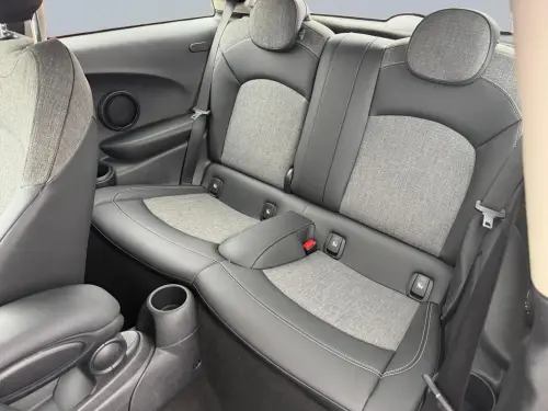 Mini Cooper Hatch 3 Portes Cooper SE 184 ch Essential - Photo 15