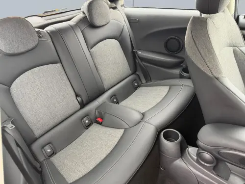 Mini Cooper Hatch 3 Portes Cooper SE 184 ch Essential - Photo 17