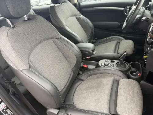 Mini Cooper Hatch 3 Portes Cooper SE 184 ch Essential - Photo 22