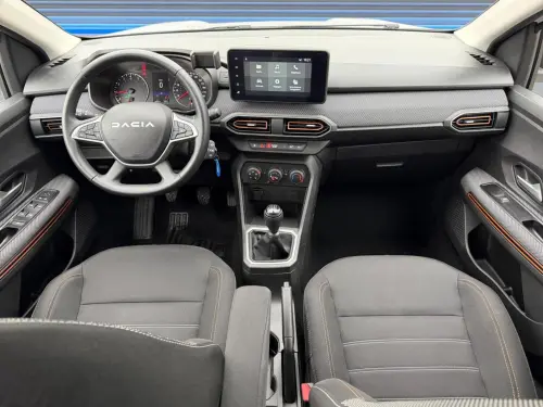 Dacia Sandero TCe 90 Stepway Expression - Photo 11