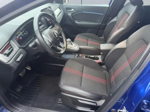 Renault Captur E-Tech 145 - 21 R.S. Line - Photo 9