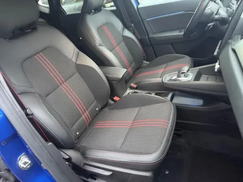 Renault Captur E-Tech 145 - 21 R.S. Line - Photo 23