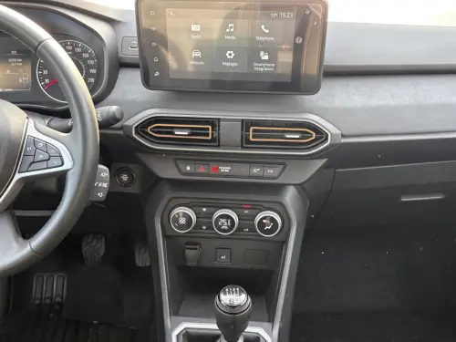Dacia Jogger TCe 110 5 places Extreme - Photo 14