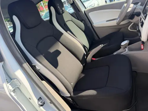 Renault Zoe Life Charge Rapide - Photo 22
