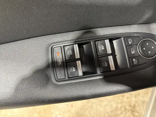 Renault Captur E-Tech 145 - 21 Intens - Photo 10