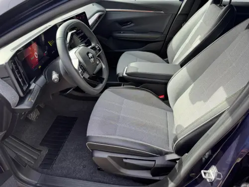 Renault Megane E-Tech Megane E-Tech 220 ch autonomie confort GSR2 Techno - Photo 9