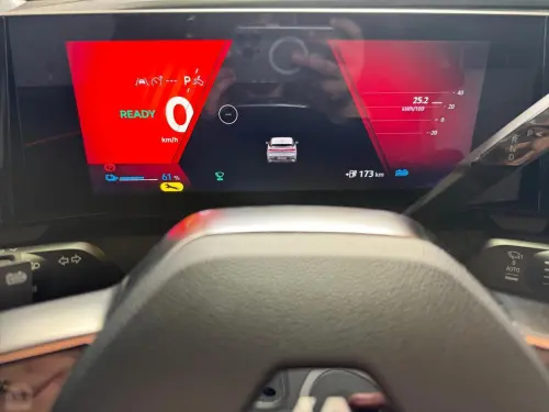 Renault Megane E-Tech Megane E-Tech 220 ch autonomie confort GSR2 Techno - Photo 13