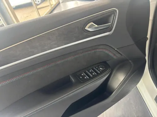 Renault Arkana E-Tech 145 - 23 esprit Alpine - Photo 10