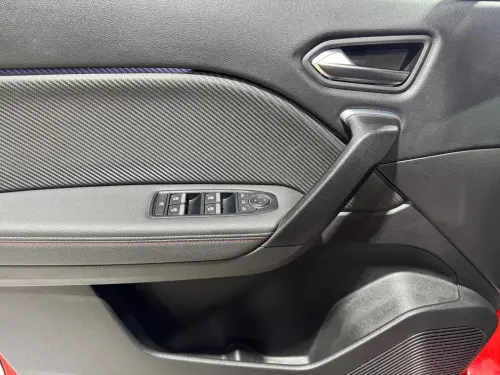 Renault Captur E-Tech 145 - 21 R.S. Line - Photo 10