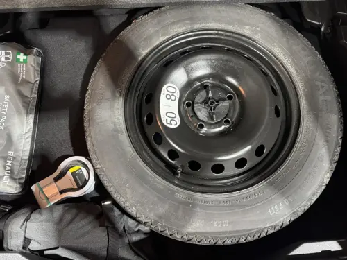 Renault Captur E-Tech 145 - 21 R.S. Line - Photo 21