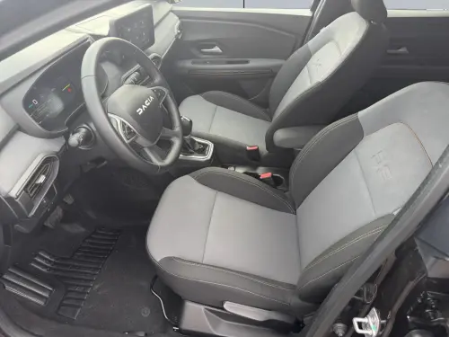 Dacia Jogger Hybrid 140 7 places GSR2 Extreme - Photo 9