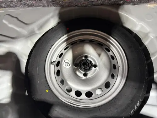 Dacia Sandero SCe 65 Essential - Photo 22