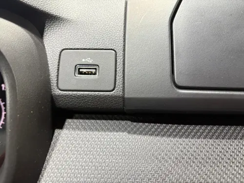 Dacia Sandero SCe 65 Essential - Photo 24