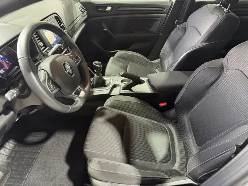 Renault Megane Mégane IV Berline Blue dCi 95 Zen - Photo 9