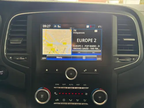 Renault Megane Mégane IV Berline Blue dCi 95 Zen - Photo 20