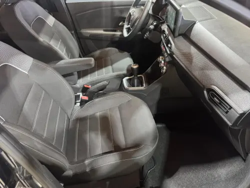 Dacia Jogger TCe 110 7 places SL Extreme - Photo 16