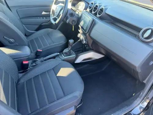 Dacia Duster TCe 150 FAP 4x2 EDC Prestige - Photo 16