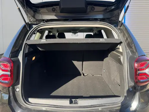 Dacia Duster TCe 150 FAP 4x2 EDC Prestige - Photo 18